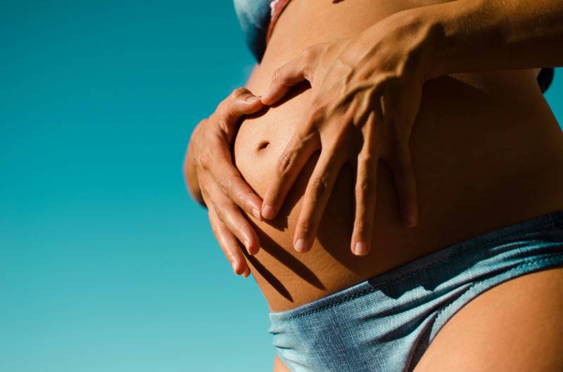 Couvrir un arrêt de travail pour une grossesse à risque